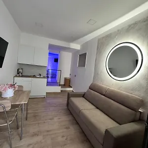 anita-s-home.hotels-amalfi.com/